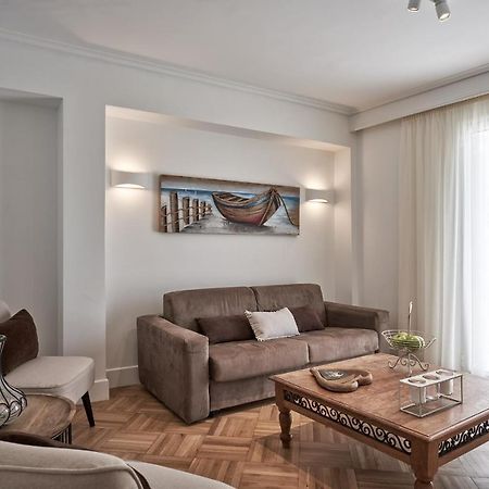 Marvelous N Bright Apt Next To Megaro Mousikis Athènes Extérieur photo