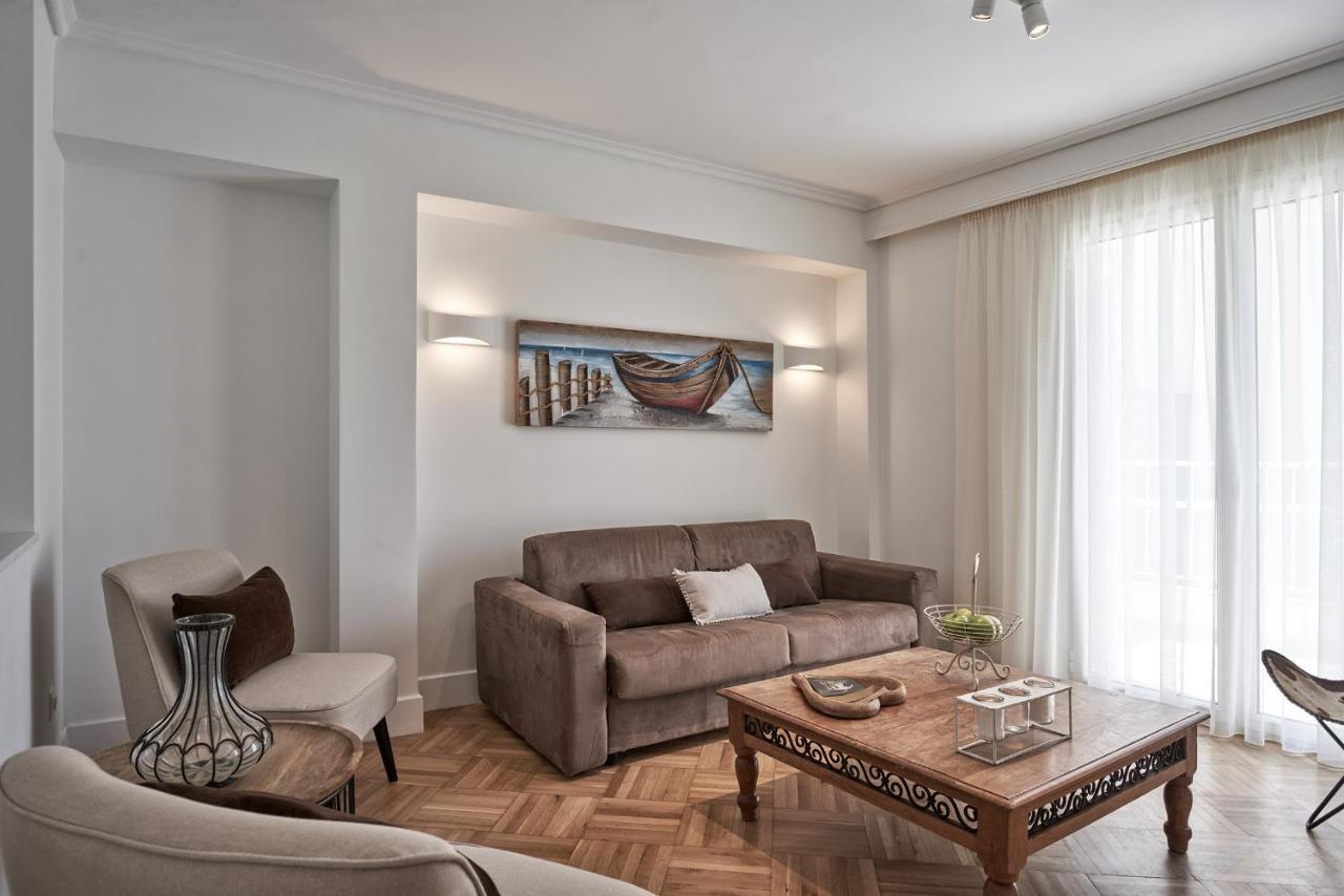 Marvelous N Bright Apt Next To Megaro Mousikis Athènes Extérieur photo